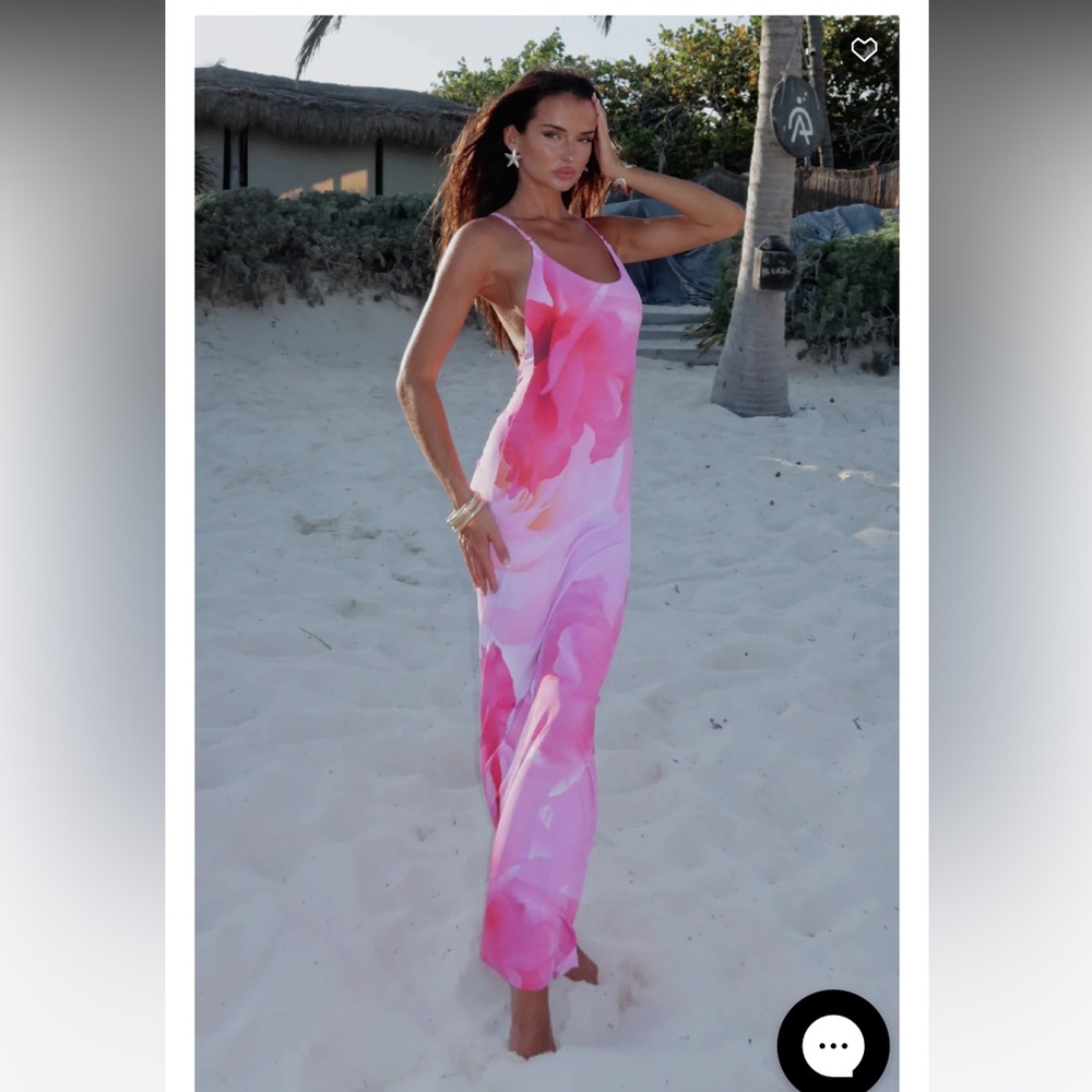 WHITE FOX - Vacation Vibes Maxi Dress Pink Palms SMALL